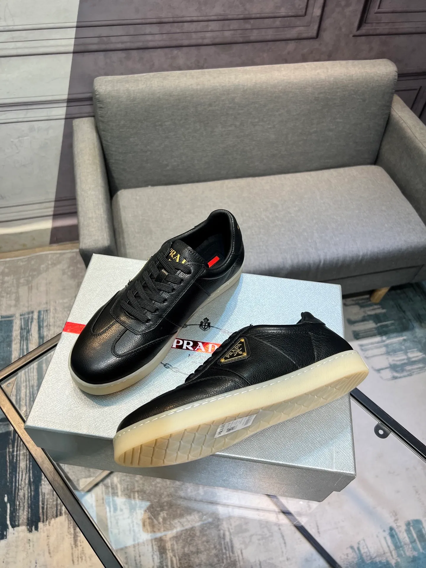 Men's shoes 💰540 [PRADA] Men's shoes are popular in the counter, official website synchronization, 1 high-quality shipment ✔️ Original frosted cowhide + cowhide lining, 1🆚1 replica, original sole, 38-45 (45 customized, non-refundable)